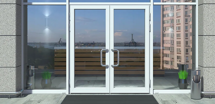 storefront glass repair in Largo, FL